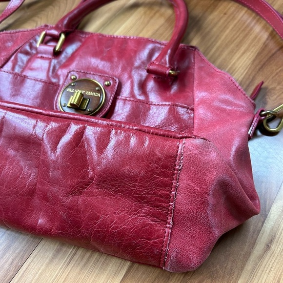 🔥Elliott Lucca | Women’s red leather zip top buckle/snap front crossbody purse - Picture 6 of 10